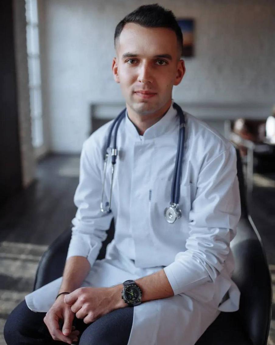 Евгений Хайтович.