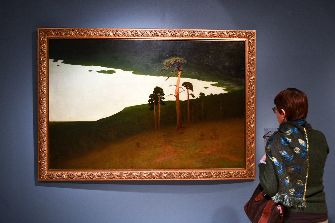 У картины Архипа Куинджи в Третьяковской галерее.