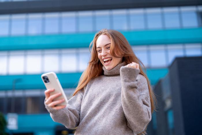 Россияне переходят на азиатские мессенджеры из-за сбоев Telegram