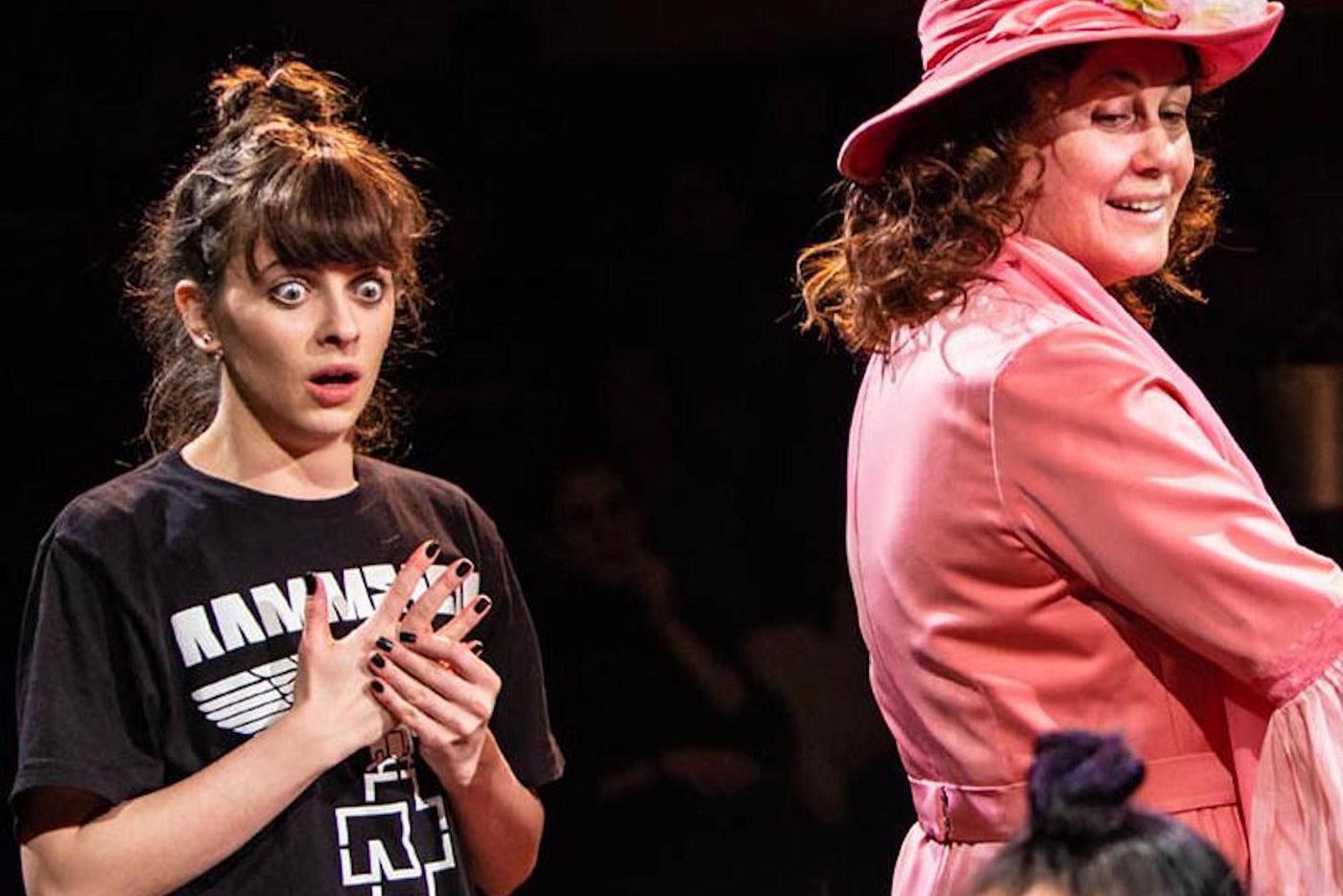 Изучаем пернатых Москвы, худеем к лету и отмечаем День рок-н-ролла