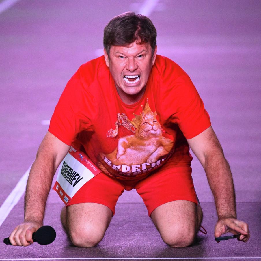 Отказ Украины играть с Россией на Кубке мира: жёсткое мнение Родниной и Губерниева. В понедельник World Aquatics вернули российские флаг и гимн на соревнования по водным видам спорта. Тогда же сборная Украины по водному поло снялась с матча против России на Кубке мира – и ей засчитали техническое поражение. Metro узнало, как на это отреагировали в России