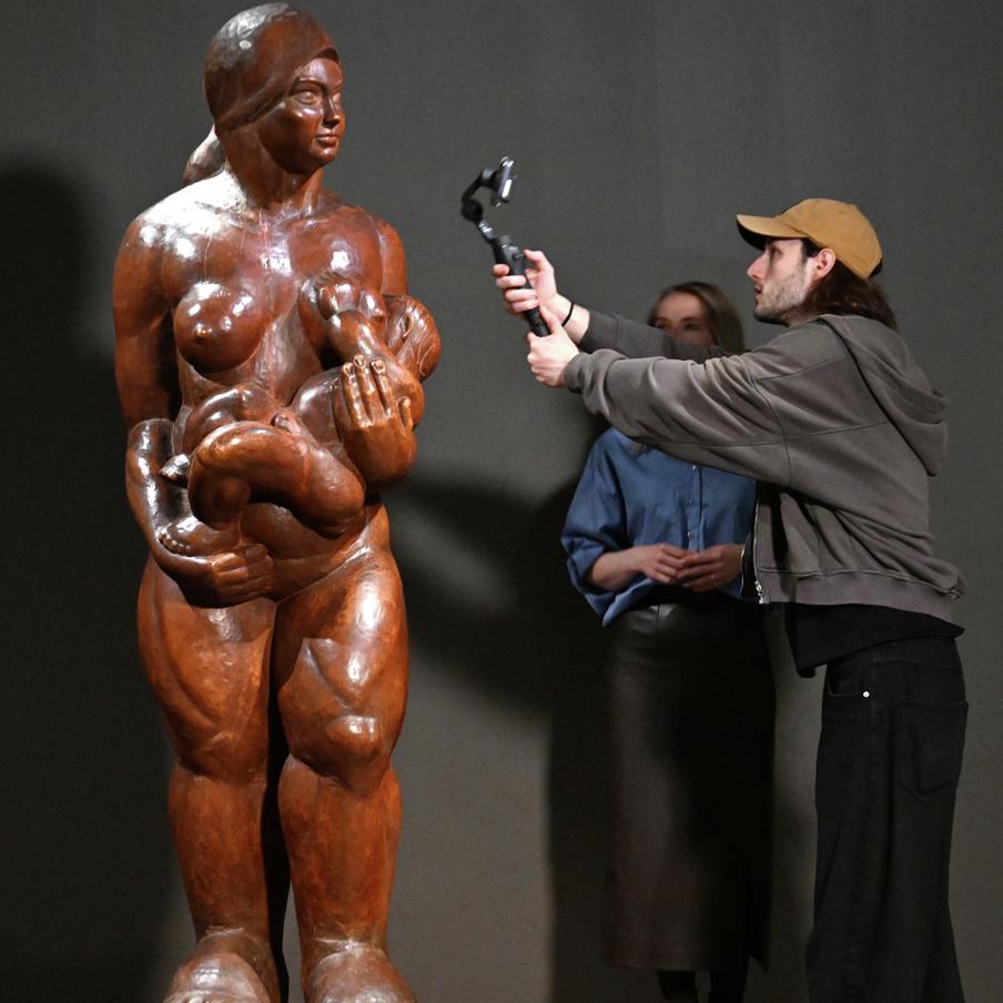 Увидеть в дереве человека: как Беатриса Сандомирская сеяла искусство авангарда