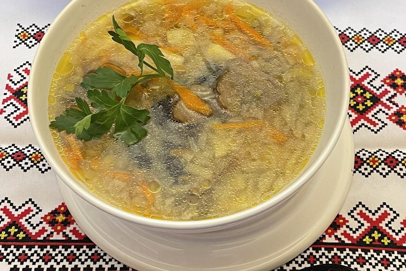 Специалист по питанию назвала лучшее время для обеденного приёма пищи