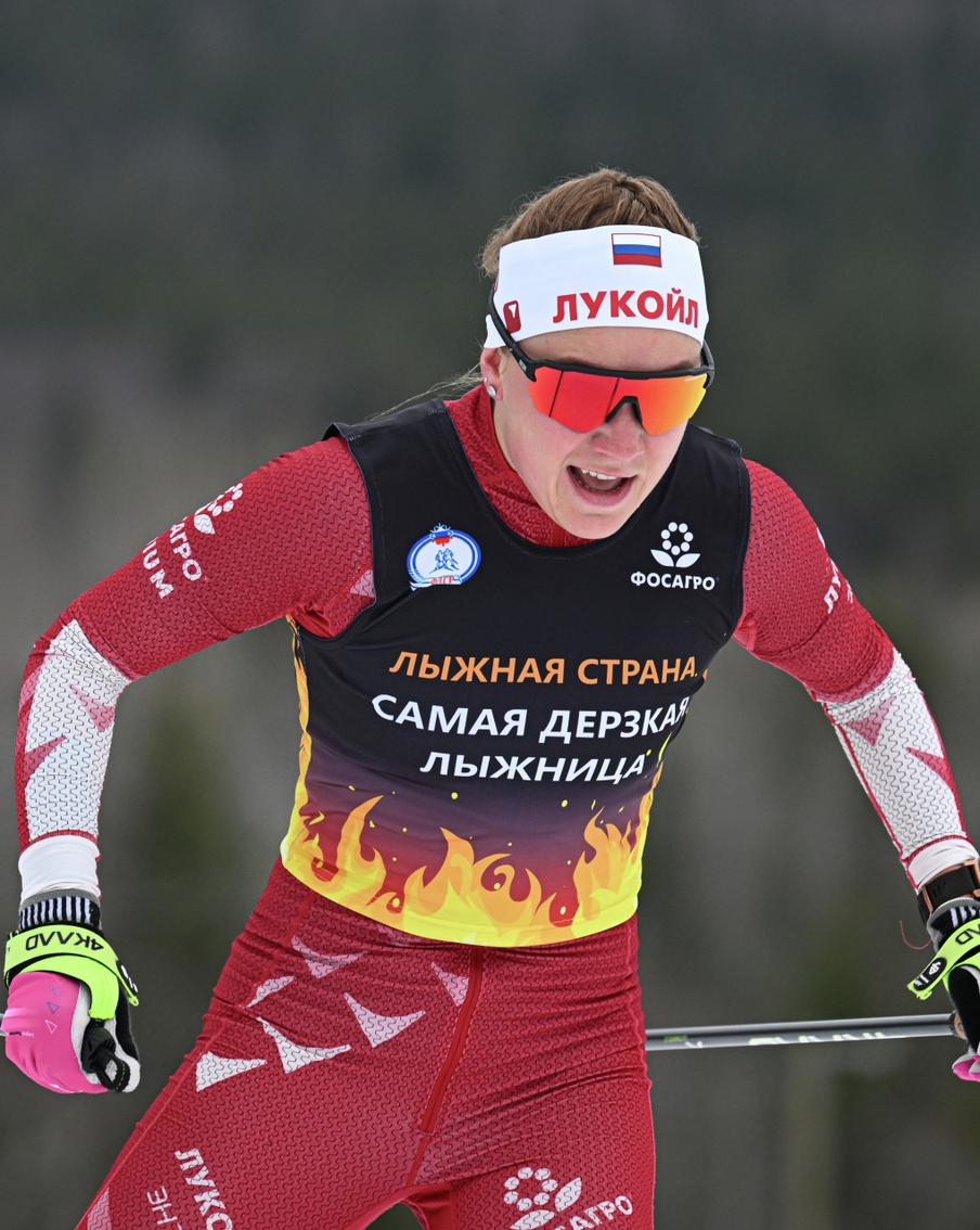 Пантрина призналась, что с Пеклецовой "очень тяжело соревноваться". Победительница спринтерского зачёта Кубка России оценила силу соперницы, выигравшей общий зачёт. Елизавета Пантрина заявила, что лично она к такому уровню в дистанционных гонках пока не готова