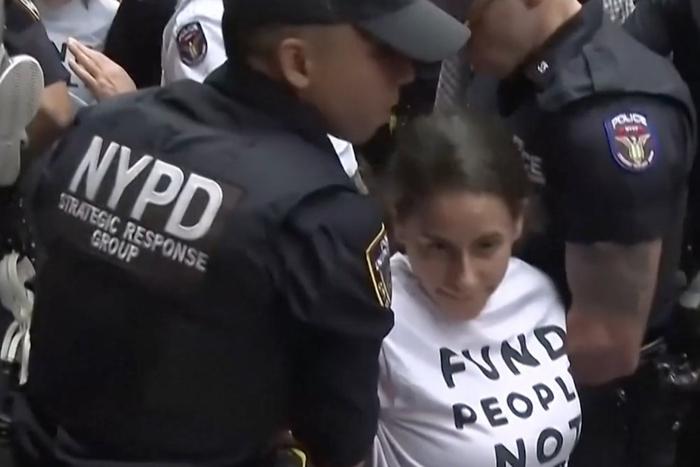Сколько человек задержали на акции протеста против Израиля в Нью-Йорке