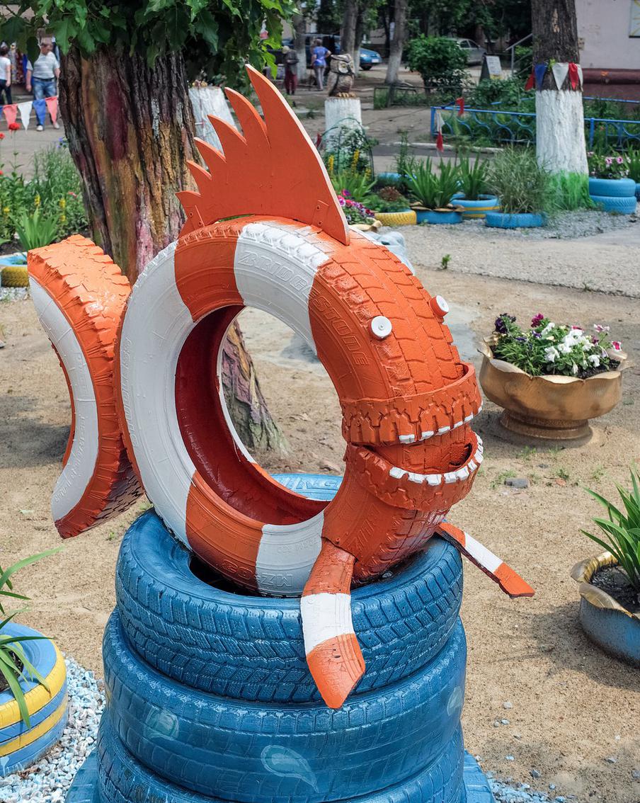 Omsk,,Russia,-,June,24,,2016:,Predatory,Fish,Made,Of ЖЭК-арт