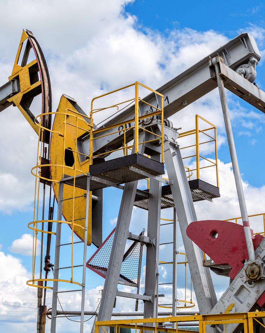 Почему рубль снова укрепляется и кому это выгодно