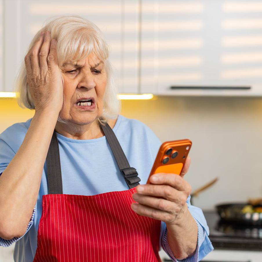 Операторы связи начали предупреждать россиян о сбоях при включённом VPN. МТС, "Мегафон" и "Билайн" информируют пользователей о возможных проблемах в работе приложений при использовании средств обхода блокировок. Ozon и "Яндекс Пэй" и вовсе ограничивают доступ