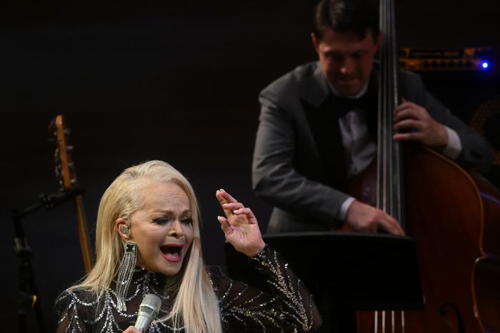 "Захотела от него родить": Лариса Долина разоткровенничалась о своём зяте