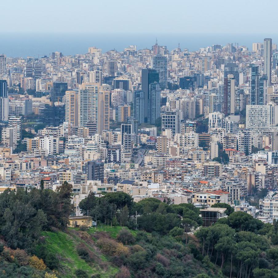 Bloomberg: МВФ может выделить Ливану до миллиарда долларов экстренной помощи. Международный валютный фонд обсуждает с Бейрутом предоставление ускоренного финансирования на сумму от 800 миллионов до 1 миллиарда долларов. Средства пойдут на поддержку бюджета и гуманитарные нужды