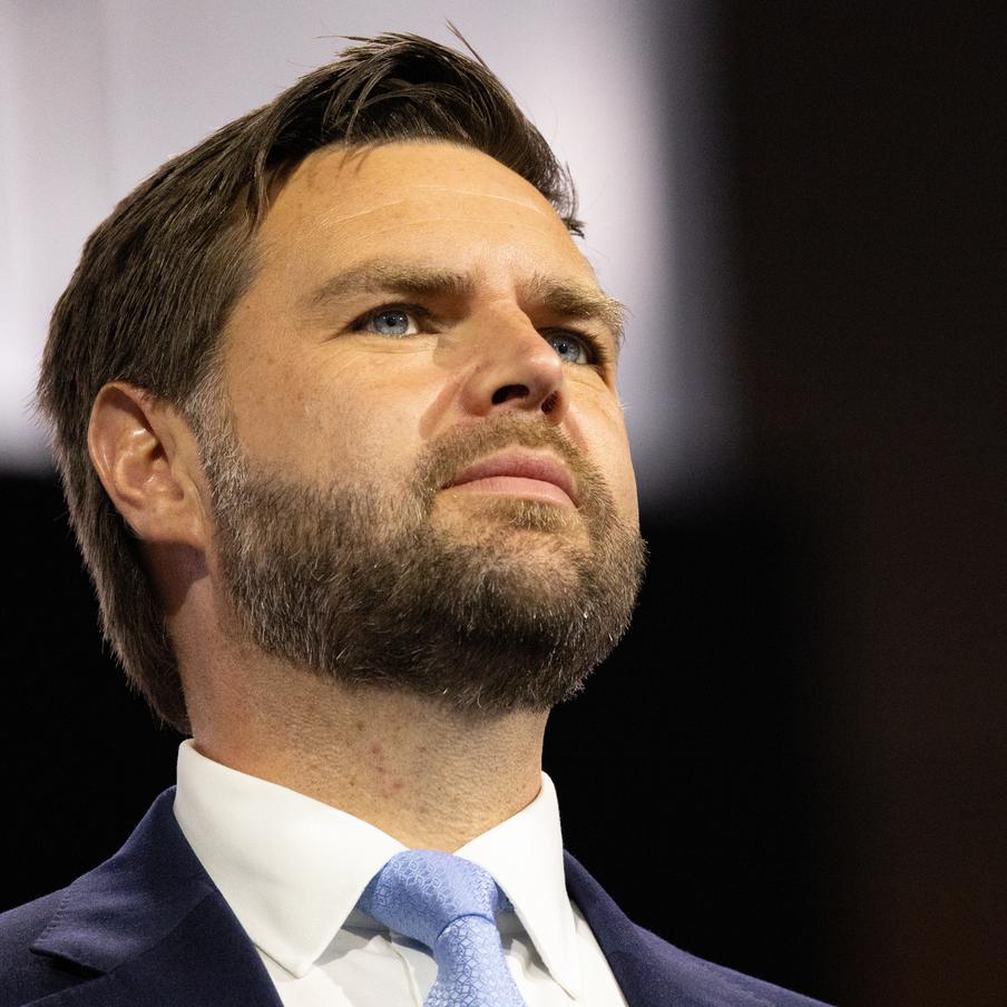 Вице-президент США Вэнс подтвердил курс на прекращение финансирования Украины. Джей Ди Вэнс заявил, что Вашингтону следует остановить спонсирование конфликта, и назвал это одним из главных успехов администрации Трампа. Ранее США уже прекратили закупки вооружения для Киева