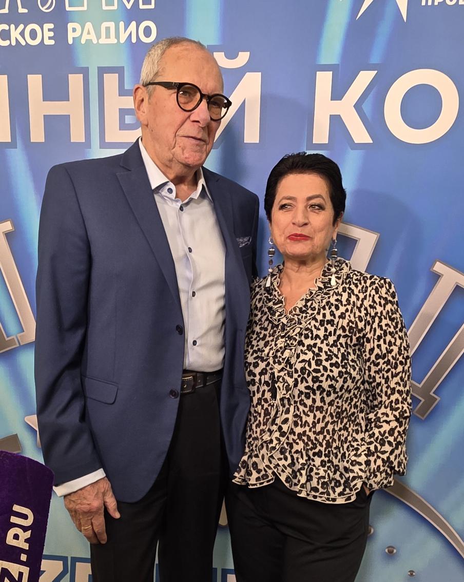 Эммануил и Ирина Виторган на юбилее театра-студии "Непоседы".