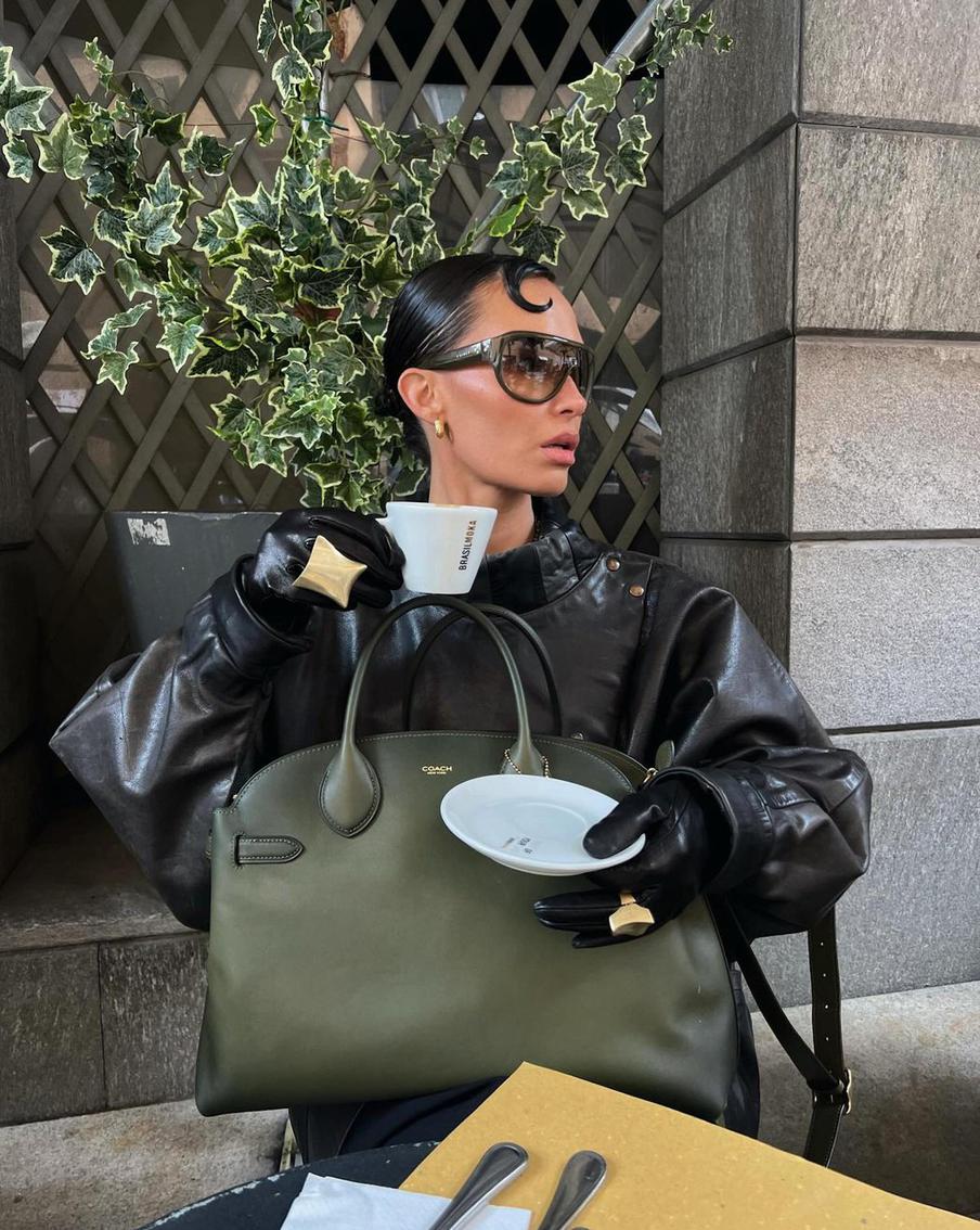 6 аксессуаров на тёплый сезон, без которых не обойдётся ни один образ