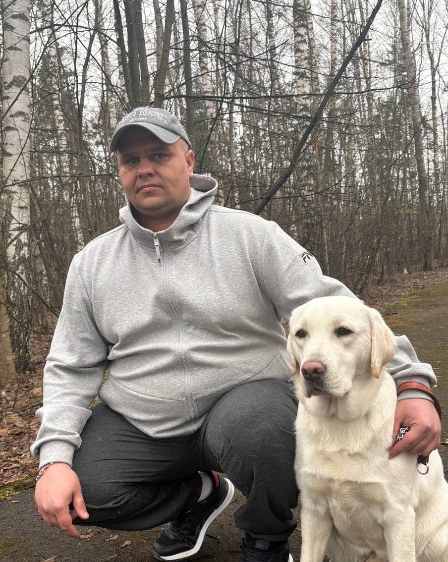 Лабрадор Геспер появился у ветерана месяц назад