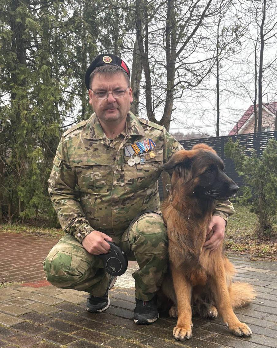 "Знаю, в этом мире я не один": собаки стали глазами для незрячих ветеранов СВО