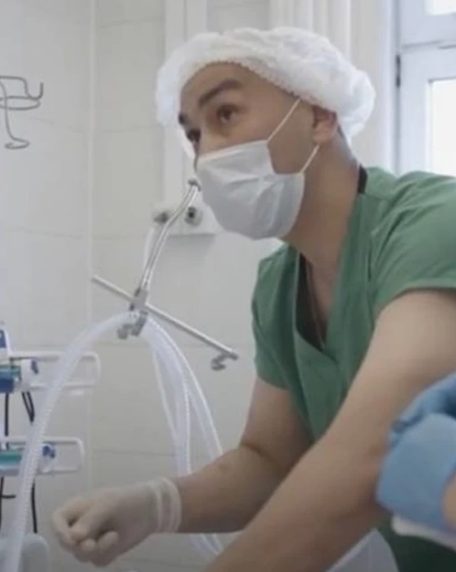 В Якутии врачи оживили человека, который заснул на скамейке в -20 °C и умер –&nbsp;сердце не билось 5 часов