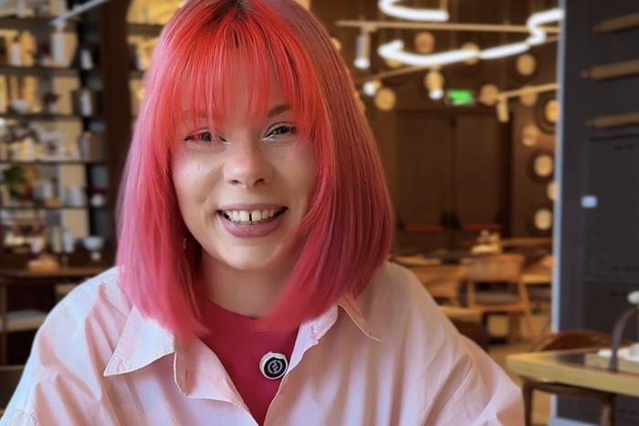 "Письма как объятия": московская блогерша помогла проекту для одиноких пожилых людей