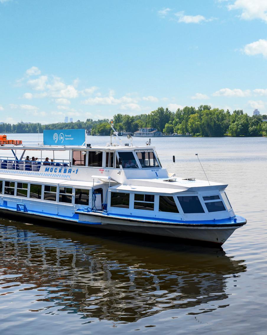 27 апреля возобновят работу маршруты-переправы до Химок и Южного Тушино. В Москве в ближайшее время возобновят работу маршруты-переправы от Северного речного вокзала до Химок и Южного Тушино. С каждым годом всё больше москвичей и гостей столицы отдают предпочтение речному транспорту – его выбирают как для путешествий по городам России, так и для коротких поездок по Москве-реке