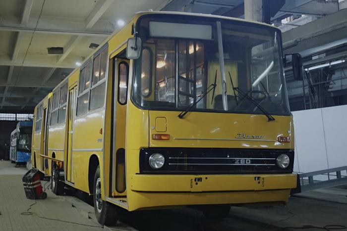 Музей Транспорта Москвы завершил реставрацию уникального автобуса "Икарус-280″