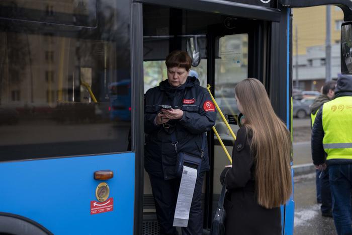 Количество безбилетников у метро "Молодёжная" снизилось на 22%