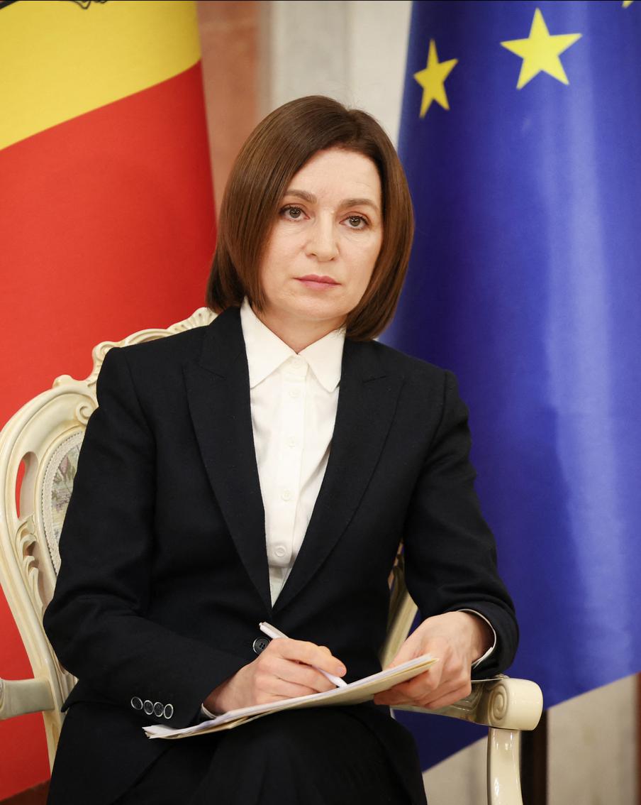 Молдавия объявила персонами нон грата командование ВС РФ в Приднестровье. Основанием для такого шага послужило якобы незаконное присутствие российских военнослужащих на территории страны