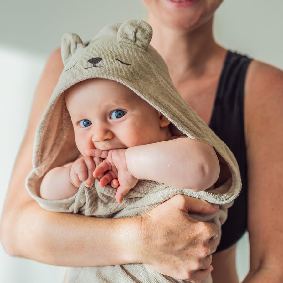 Младенческая смертность в России обновила исторический минимум. Президент Владимир Путин направил приветствие участникам коллегии Минздрава, в котором сообщил о рекордно низком показателе. Текст зачитала вице-премьер Татьяна Голикова. Достижение названо абсолютным минимумом за всю историю страны