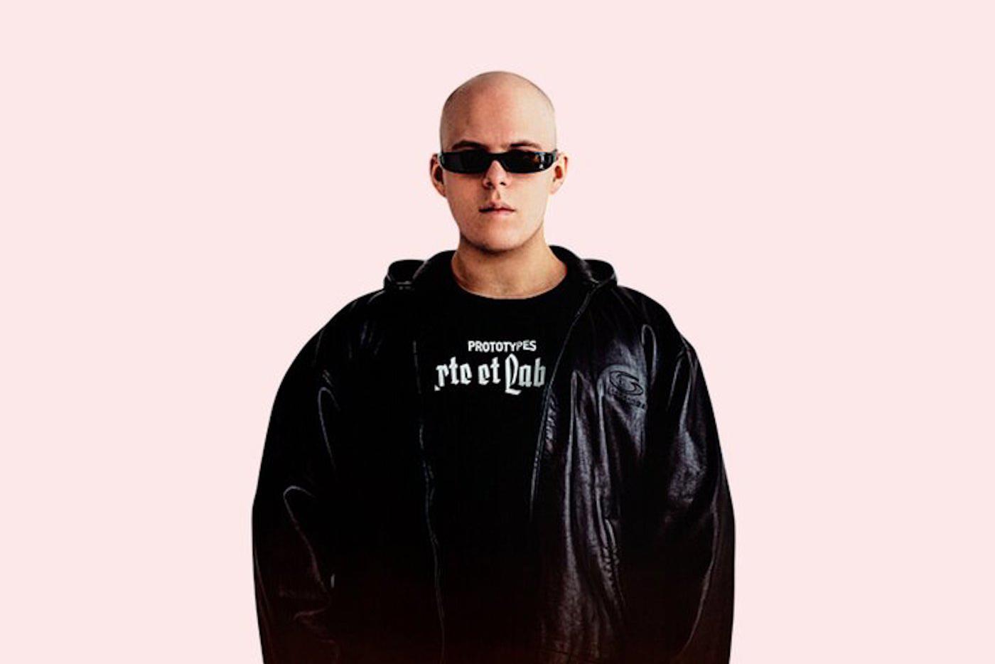 Toxis, он же Андрей Смелянский.