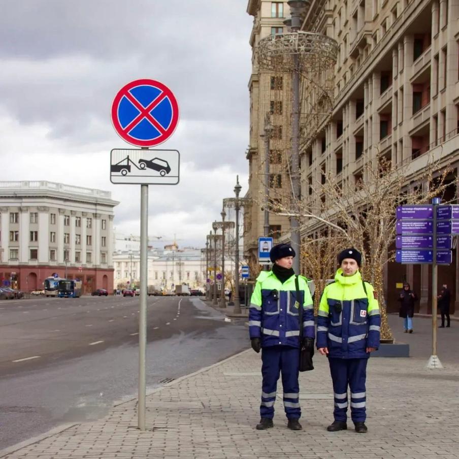 В пяти административных округах Москвы снизилось количество нарушений правил парковки
