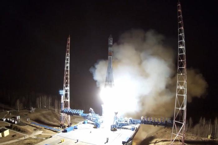 Какой космический аппарат успешно запустили с космодрома Плесецк