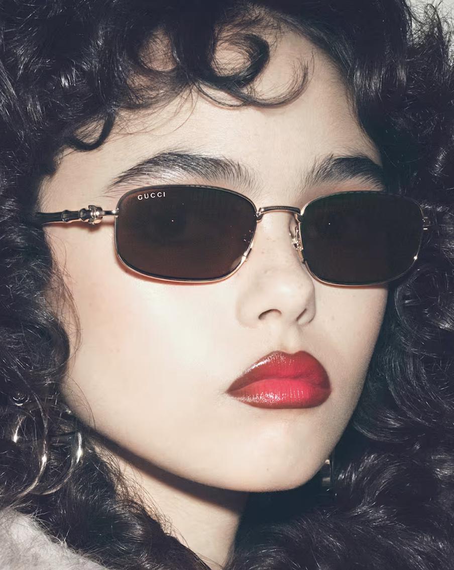 Gucci вступает в эпоху технологий и создаёт умные очки с Google: что происходило в мире моды и красоты на этой неделе