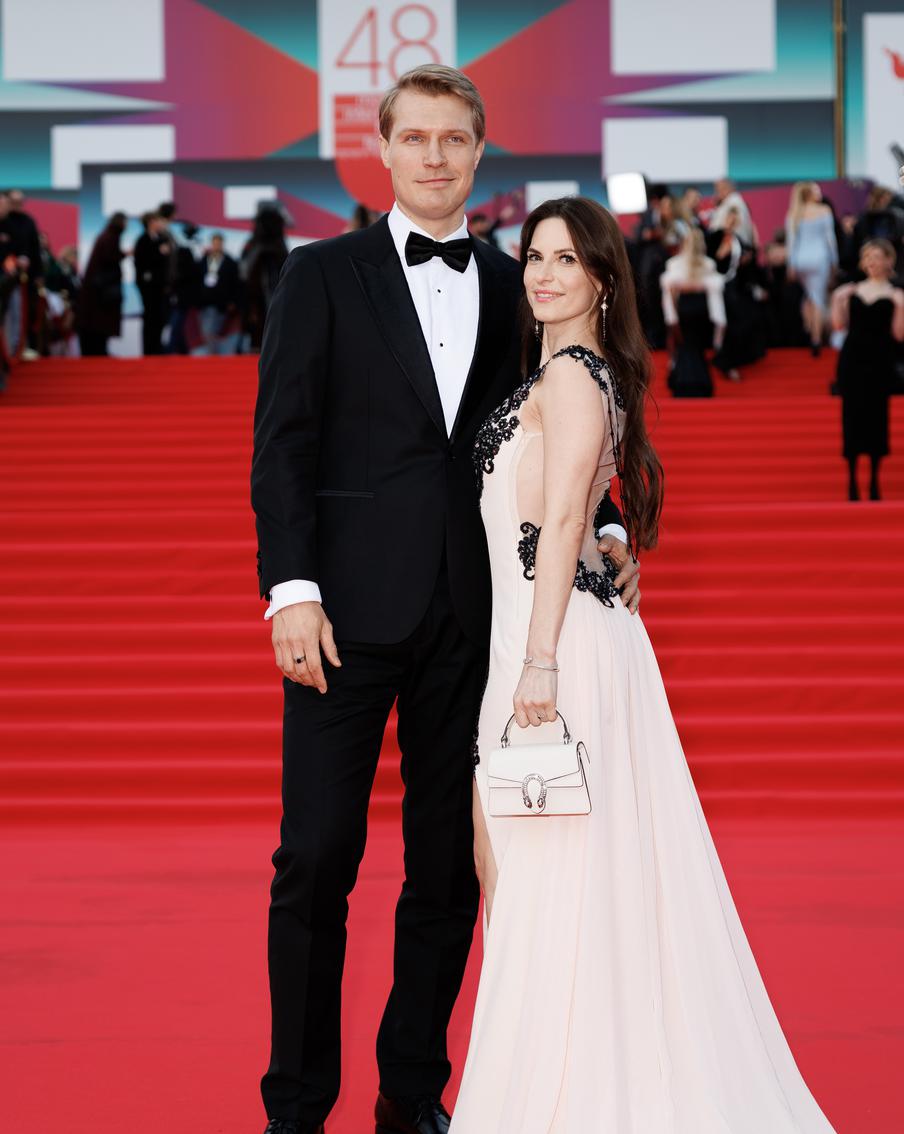 Актёр Кирилл Зайцев с супругой Анастасией.