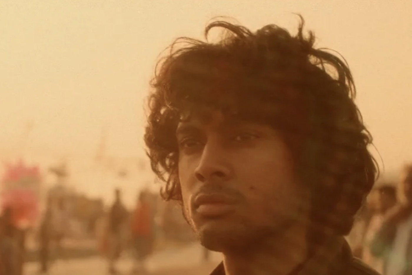 Индийский актёр Вьом Ядав в фильме Романа Михайлова "Песни джиннов".