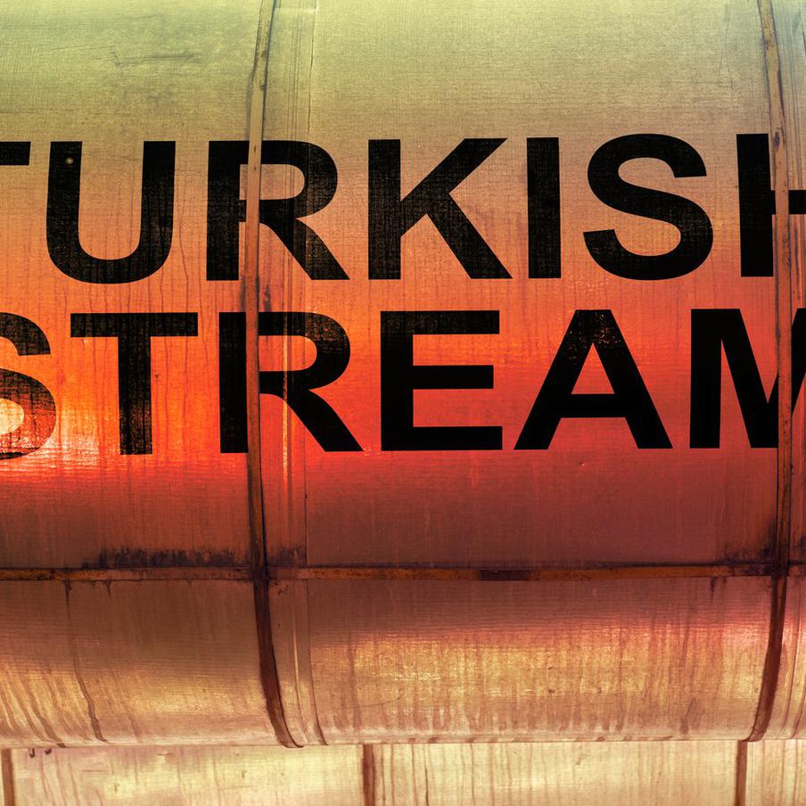 Министр энергетики Турции заявил о безальтернативности "Турецкого потока". У Турции нет другого ресурса для получения такого же количества энергоносителей, какой поставляет в страну газопровод "Турецкий поток"