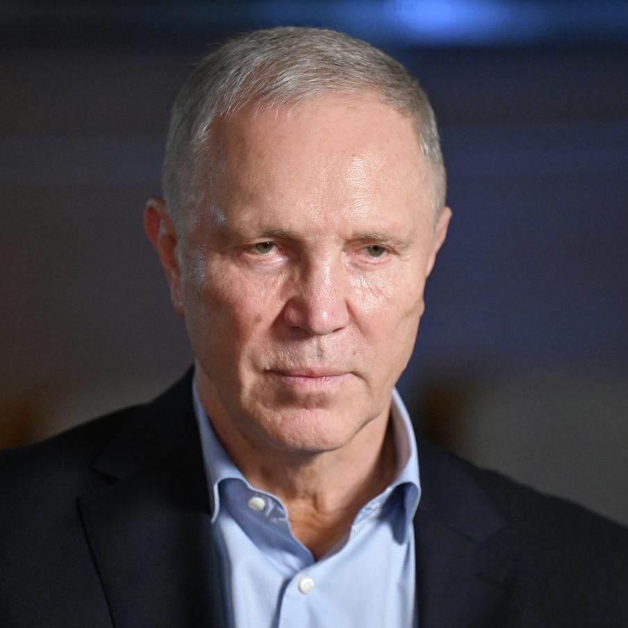 Губернатор Херсонской области обвинил Зеленского в эскалации конфликта. Владимир Сальдо заявил, что украинский президент Владимир Зеленский осознанно взял курс на эскалацию продолжающегося конфликта с Россией