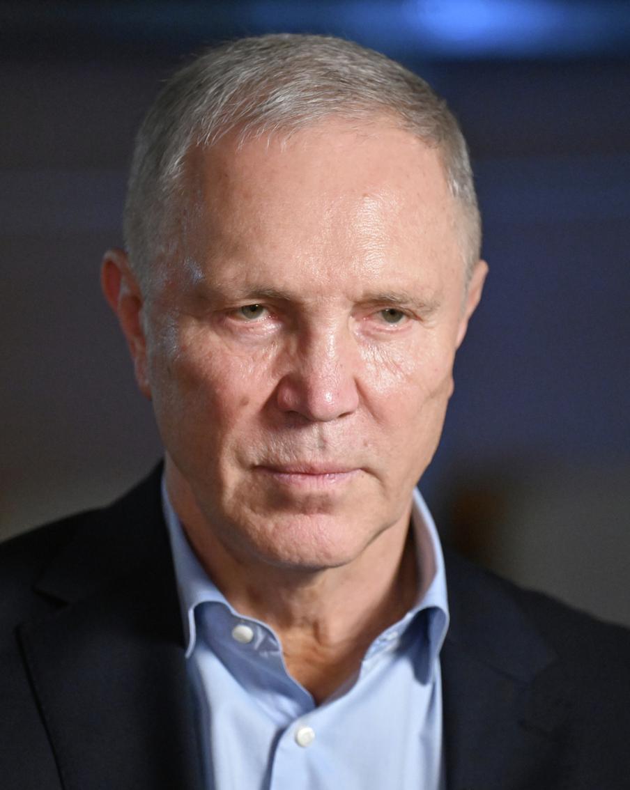 Губернатор Херсонской области обвинил Зеленского в эскалации конфликта. Владимир Сальдо заявил, что украинский президент Владимир Зеленский осознанно взял курс на эскалацию продолжающегося конфликта с Россией