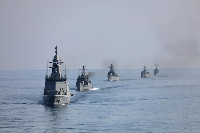 Американские военные будут захватывать все связанные с Ираном нефтетанкеры из-за блокады Ормузского пролива
