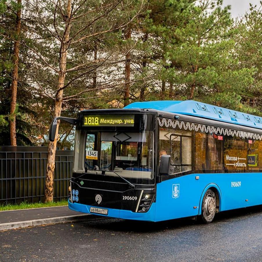 Собянин рассказал о развитии комфортных поездок между Москвой и Подмосковьем. Проект "Москва — область" сделает поездки удобнее для более чем трёх миллионов жителей Москвы и Подмосковья за счёт предсказуемой периодичности рейсов, удобного расписания и современного автопарка