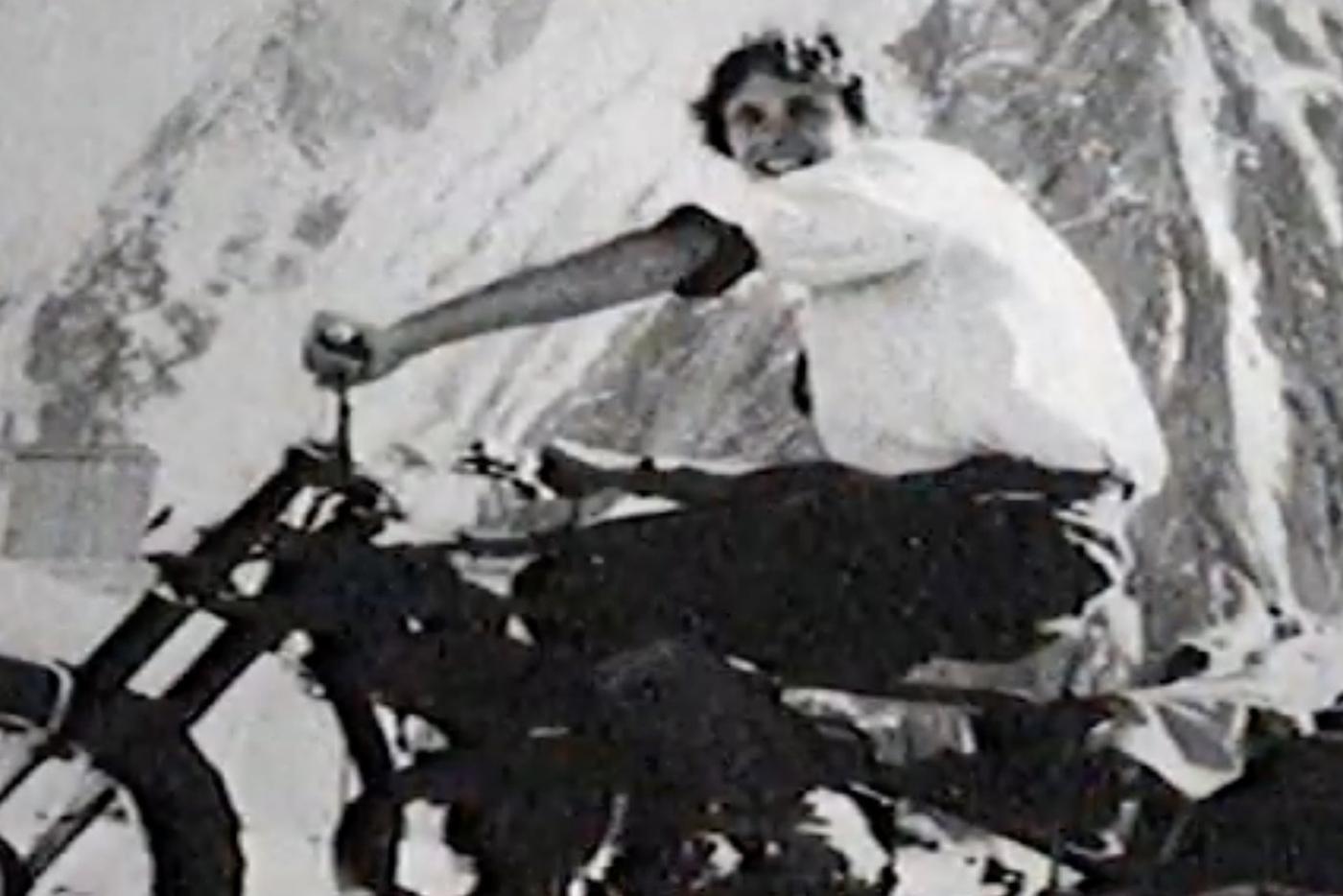 Сбил человека, уехал в горы и покорил Эверест: тёмная история Дугала Хэстона