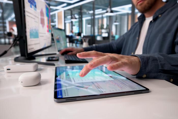 РИА "Новости": в Москве из-за проблем с интернетом растёт спрос на офисы