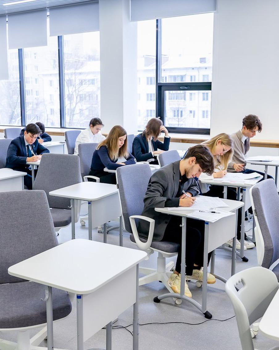 В Москве рекордные 47 тысяч девятиклассников выбрали два ОГЭ в этом году