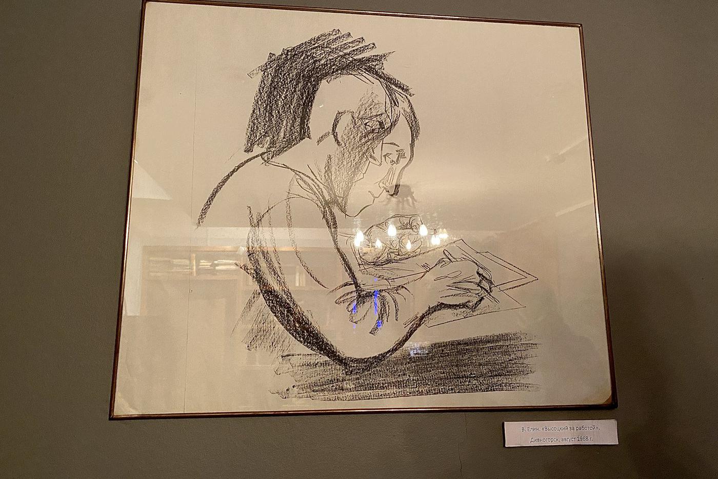 Один из портретов Вадима Елина. 