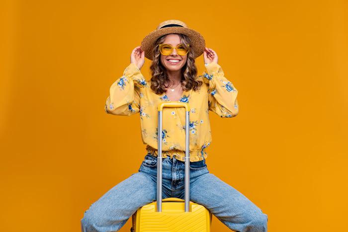 Чемодан без перевеса: как собрать капсульный гардероб в поездку