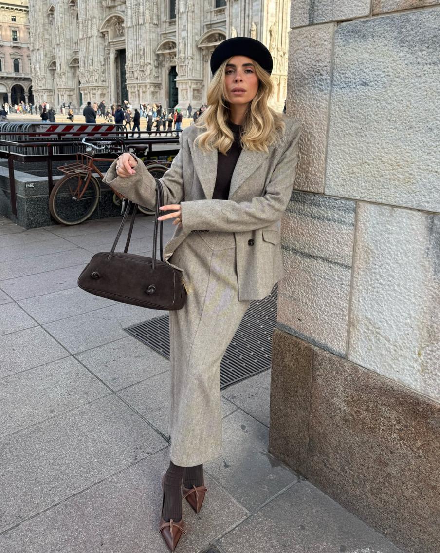 Нейтральный дизайн всегда можно компенсировать интересной фактурой.