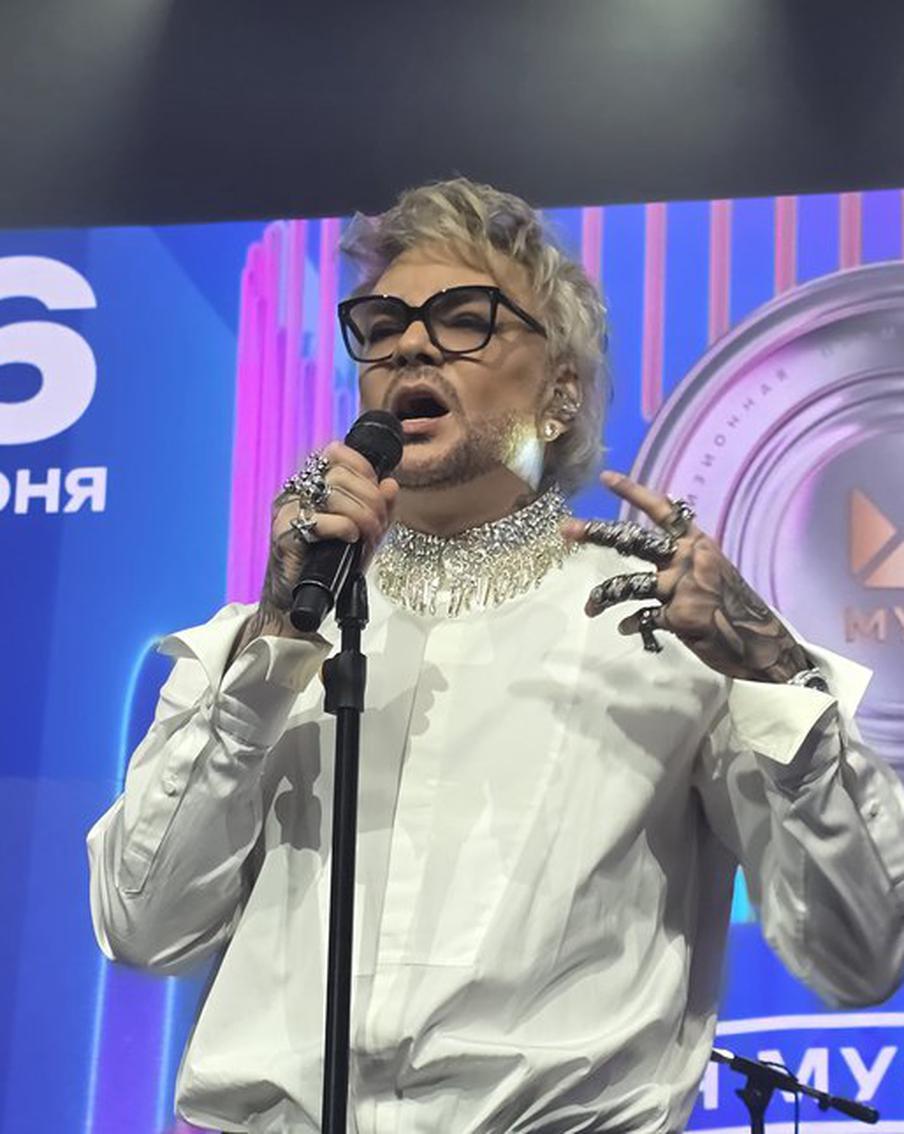 "Моя радость, моя жизнь, моё всё": Филипп Киркоров рассказал, кто его согревает по ночам