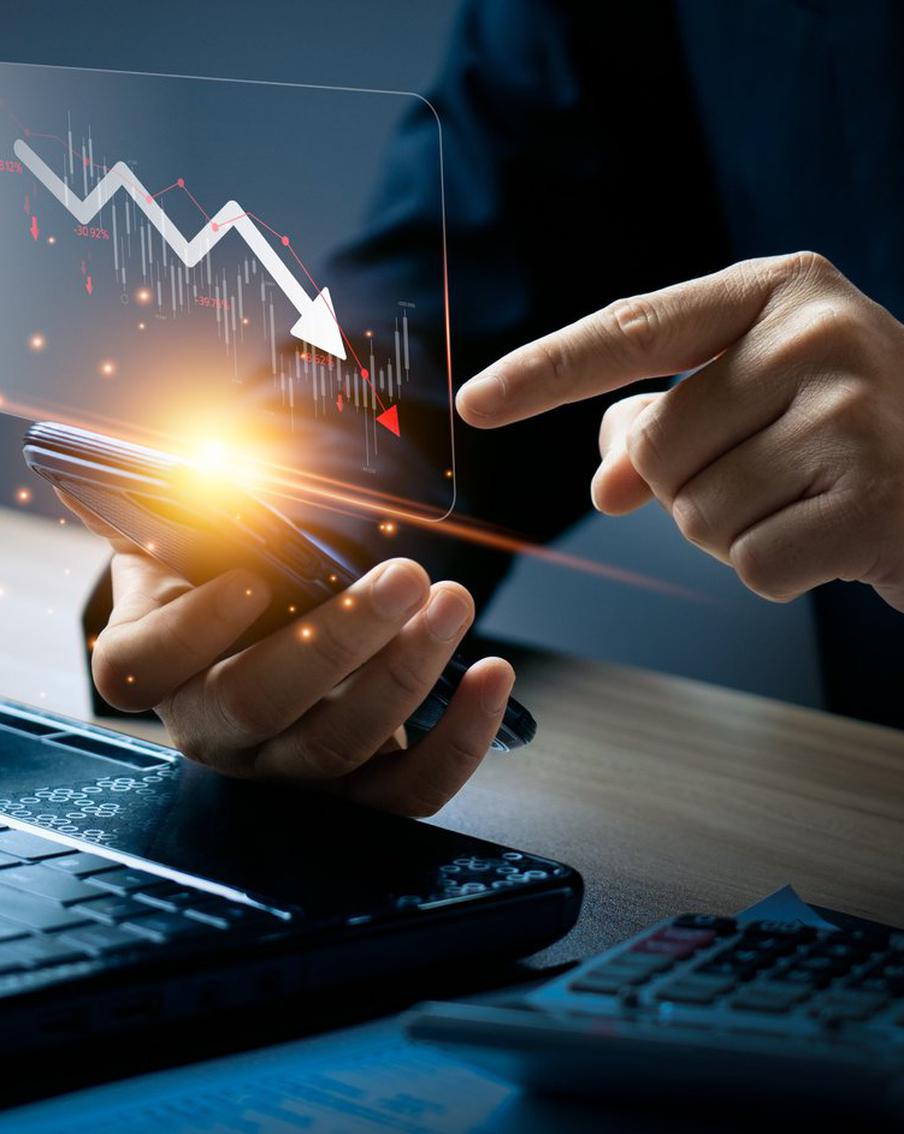 Доходность вкладов падает: стоит ли сейчас брать заём