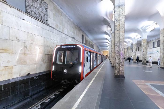 Созданные при помощи нейроголоса сообщения появились в нескольких поездах на Замоскворецкой линии