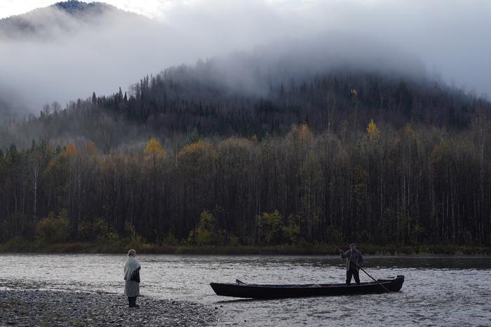 Зрителям нужен "Отец", а критикам – "Падение": объявили первые итоги 48-го ММКФ