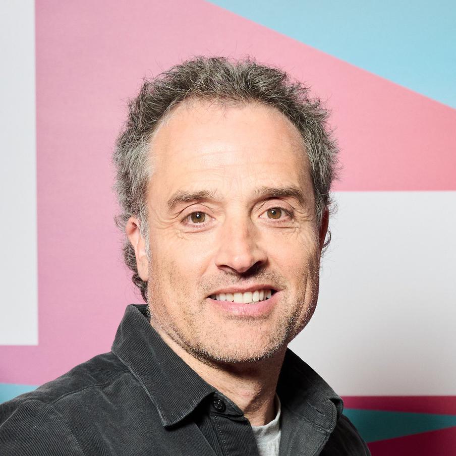 Даниэль Гусман, режиссёр, сценарист, актёр: