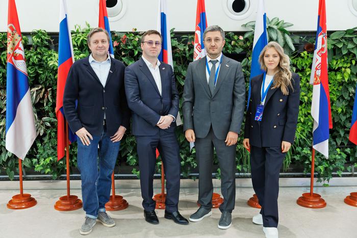 Блогеры учатся просвещать аудиторию