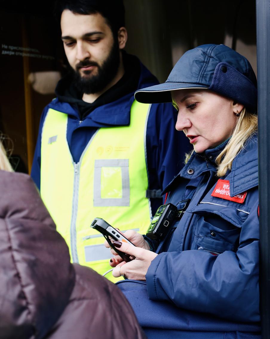 В Москве 174 нарушителя получили штраф за безбилетный проезд в городском транспорте